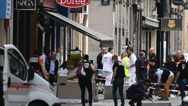 Fransa'nın Lyon kentinde patlama: