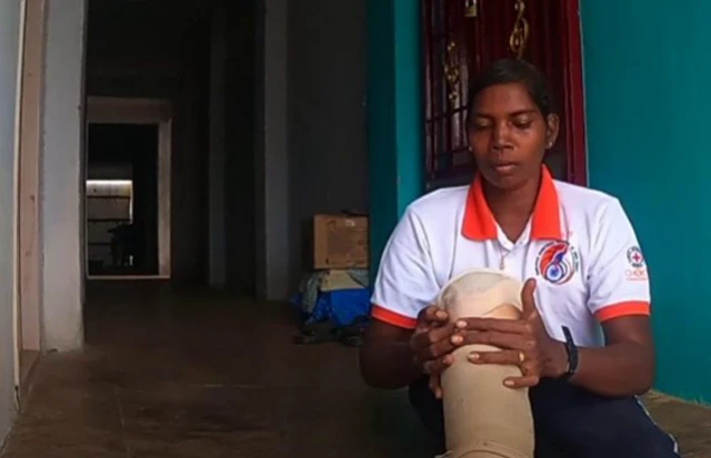 மாற்றுத்திறனாளி சுபஜா 