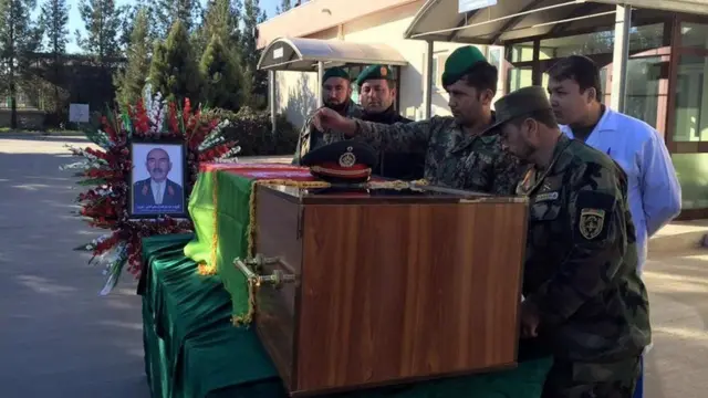 د جنرال غوري جنازه د پنجشنبې په ورځ لوېدیځ هرات ولایت کې وشوه