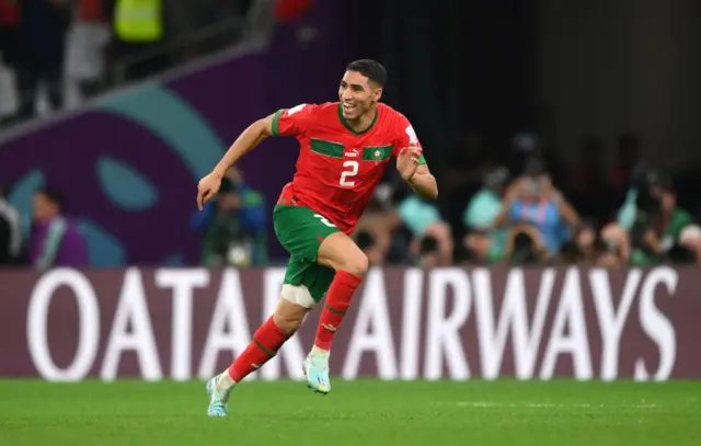 மொரோக்கோ வீரர் ஹக்கிமிக்கு தாயின் அன்பு தந்த வெற்றி