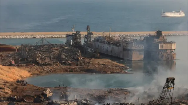 مركز الانفجار في ميناء بيروت