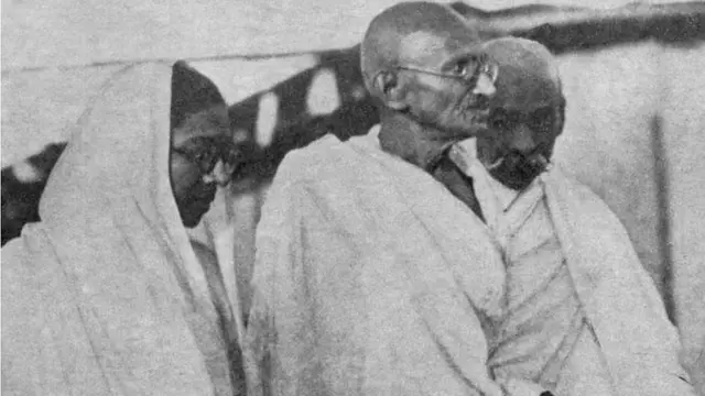 बापू के साथ मणिबेन