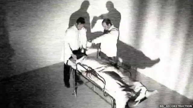 कैदियों से 'दुर्व्यवहार'