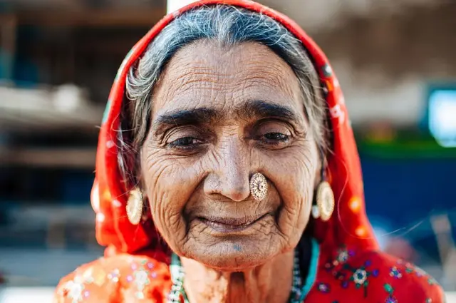 કચ્છી મહિલા