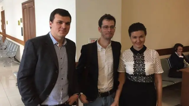 журналисты РБК Максим Товкайло, Тимофей Дзядко и Людмила Подобедова