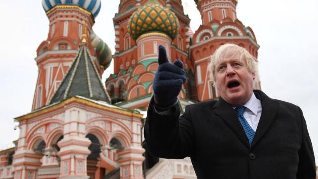 Джонсон грозит Москве новыми санкциями