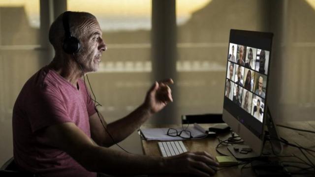 Trabalhadormaquinas caça niqueis a vendahome office