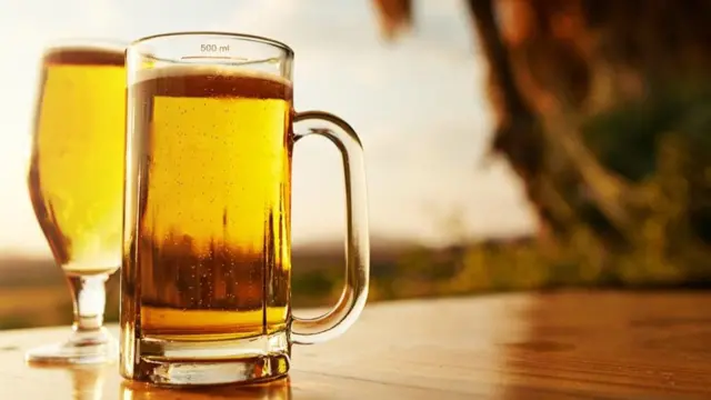 شراب پینے کے بعد بدن سے آنے والی ایتھانول کی بو ممکنہ طور پر مچھروں کو توجہ ہوتی ہے