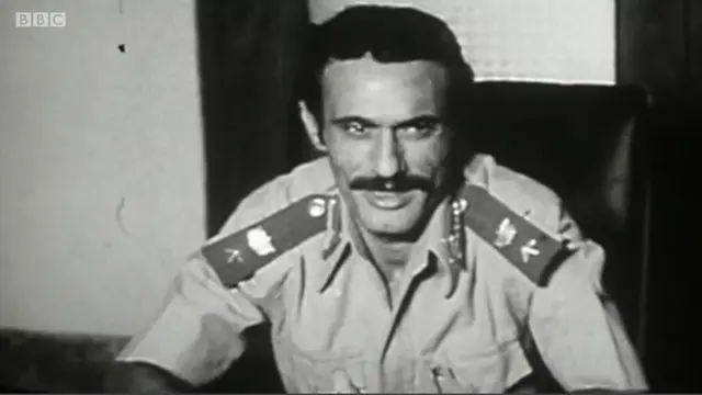 ইয়েমেনে বিক্ষোভ শুরুর আগে তিন দশকেরও বেশি ক্ষমতায় ছিলেন আলি আবদুল্লাহ সালেহ