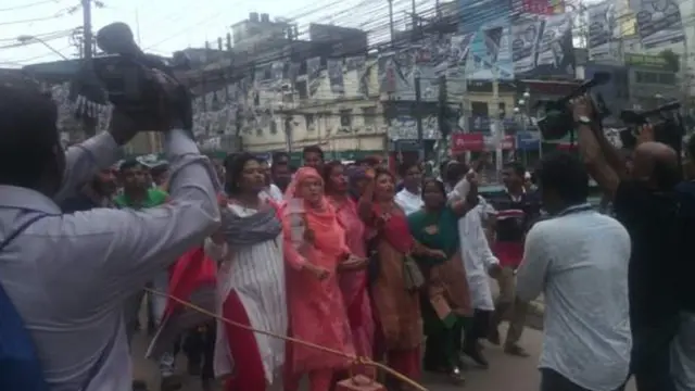 নির্বাচন বর্জনের ঘোষণার পর বরিশালে বিএনপির বিক্ষোভ