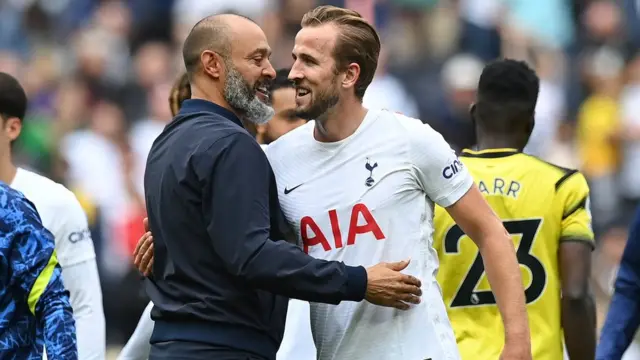 نونو اسپریتو سانتو