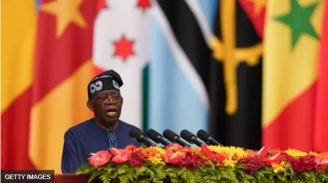 नाइजीरिया के राष्ट्रपति बोला टिनुबू