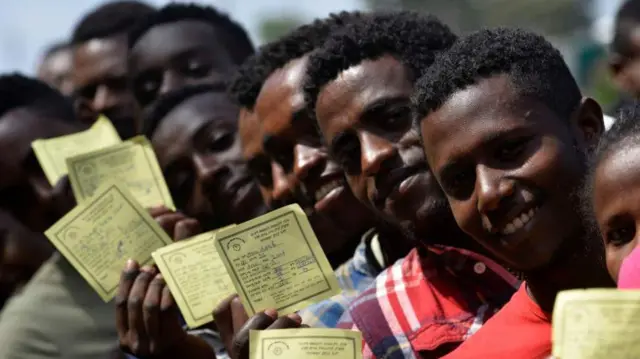 ከደቡብ ክልል በመውጣት የመጀመሪያው ክልል ለሆነው የሲዳማ ክልል ሕዝበ ውሳኔ በተሰጠበት ጊዜ 