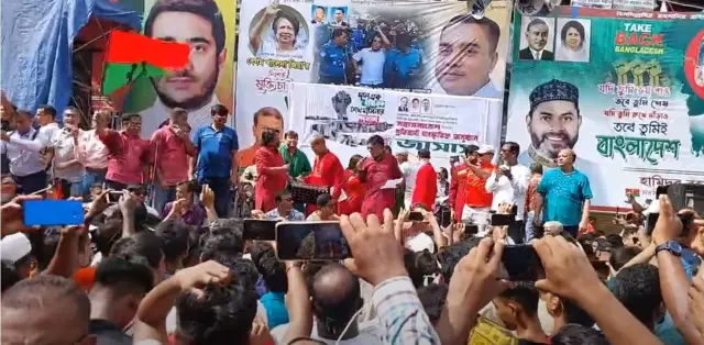 নয়াপল্টনে সমাবেশের মঞ্চে সাংস্কৃতিক অনুষ্ঠান