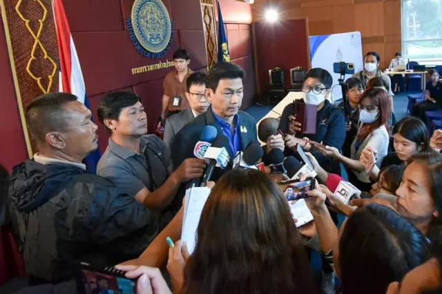 ထိုင်းနိုင်ငံခြားရေးဝန်ကြီးရဲ့ သတင်းစာရှင်းလင်းပွဲ 