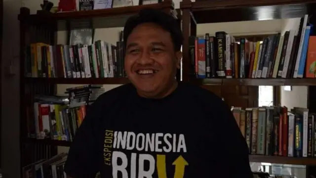 Dandhy Dwi Laksono, jurnalis pendiri rumah produksi Watchdoc Documentary, 19 September 2017.