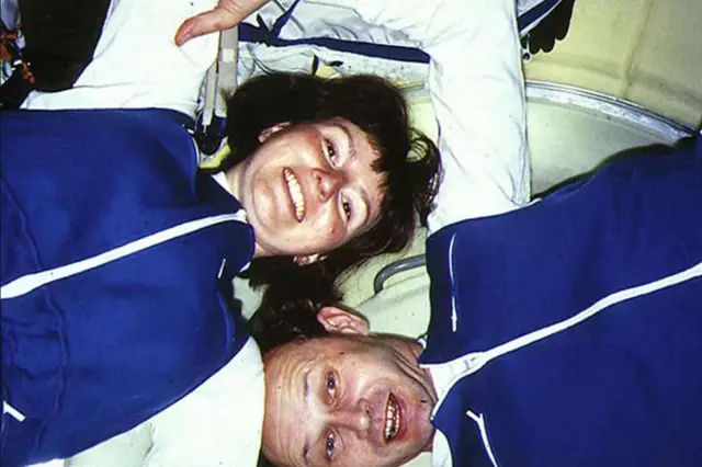 Britanska astronautkinja Helen Šarman sa kolegom