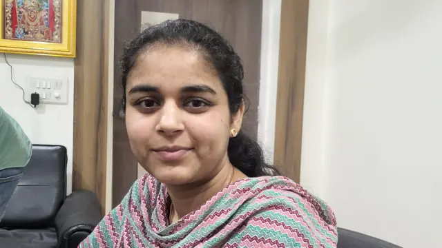 બીબીસી ગુજરાતી અમદાવાદ પોલીસ બોગસ સિમ કાર્ડ ક્રિકેટ સટ્ટો ક્રાઈમ મોબાઈલ ડિજિટલ ઍરેસ્ટ