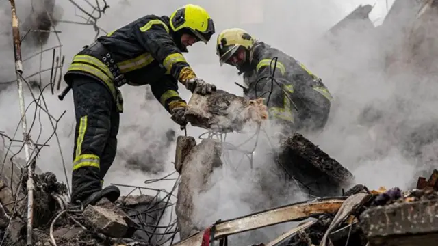 डीएसएनएस कर्मचारी 