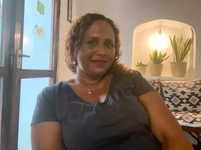 ወናኒት ቤት መግቢ ኣቢሲንያ ብርኽቲ ወልዱ