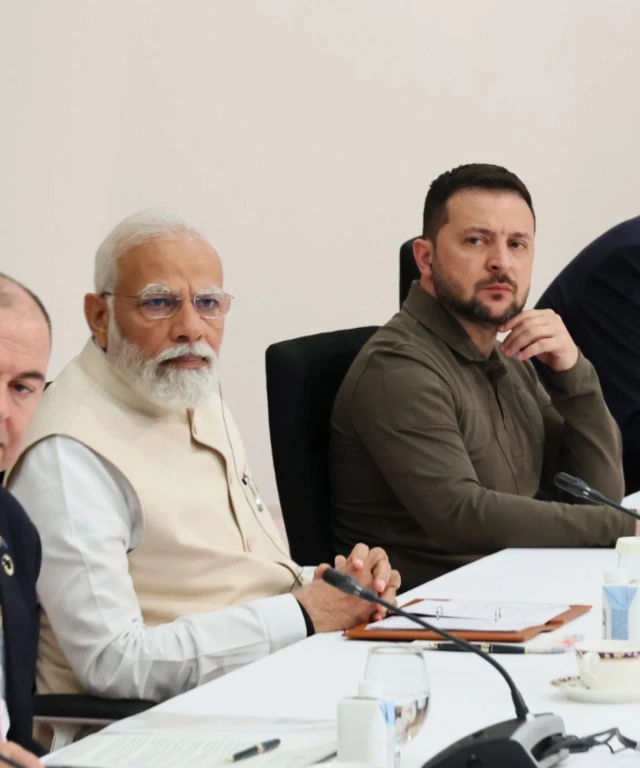 मई 2023 में ज़ेलेंस्की और पीएम मोदी जापान में