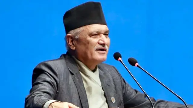 सङ्घीय मामिला तथा सामान्य प्रशासनमन्त्री भानुभक्त जोशी