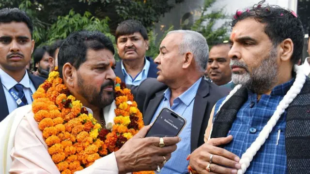 ब्रिज भूषण सिंह, संजय सिंह