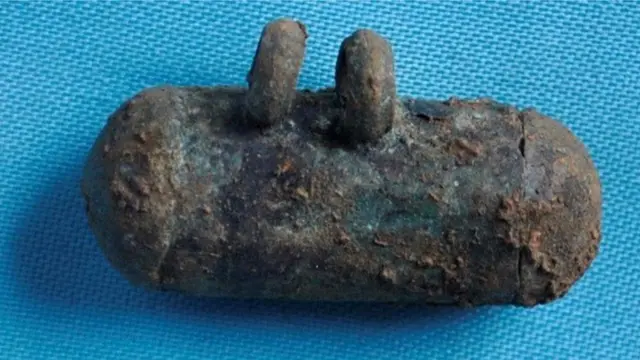 उत्खननात सापडलेल्या वस्तू