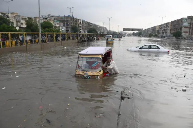 سمندری طوفان