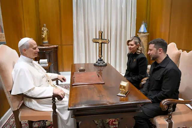 Папа та Володимирі і Олена Зеленські