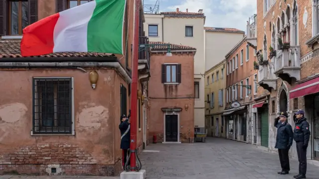 Италия, минута молчания