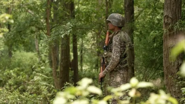 सैन्य बल