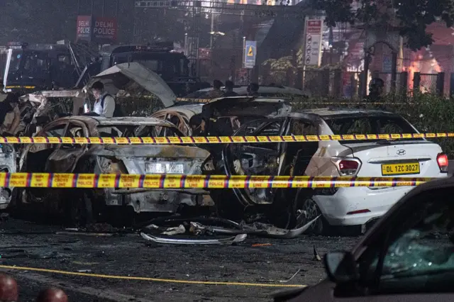 ডা. উমর নবীর গাড়িটিতেই বিস্ফোরণ হয় বলে সন্দেহ পুলিশের