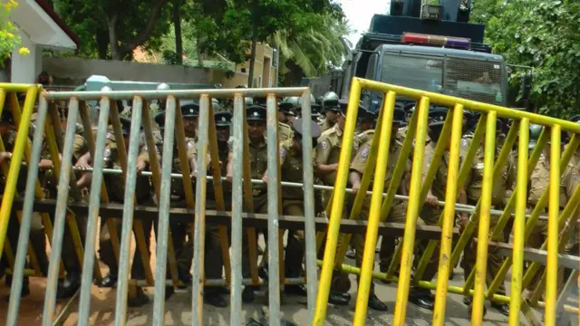 පොලිස් මාර්ග බාධක