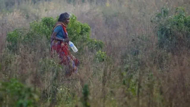 ভারতে প্রকাশ্যে মল-মূত্র ত্যাগ যে বড় ধরনের সমস্যা, সেটা দেশের সরকার স্বীকার করতে শুরু করেছে