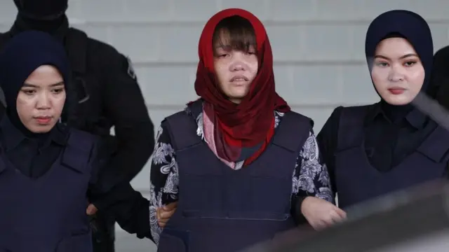 (캡션) 당시 같은 처지였던 아이샤는 석방되고 흐엉의 공소는 취소되지 않았다