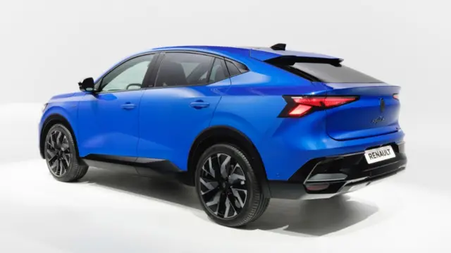 رافال، شاسی‌بلند لوکس رنو