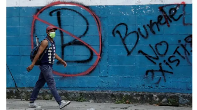 La implementación del bitcóin fue el detonante del inconformismo.