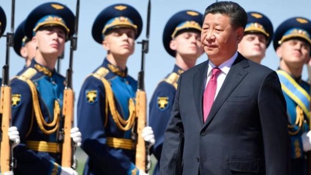 中国国家主席习近平抵达莫斯科，对俄罗斯进行为期3天的国事访问。