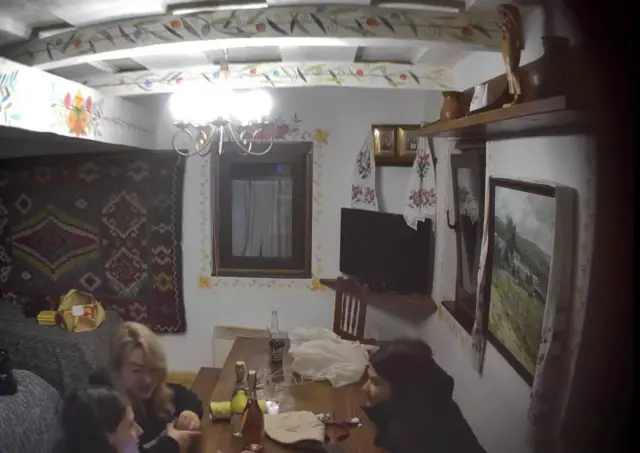 Скрін з відео