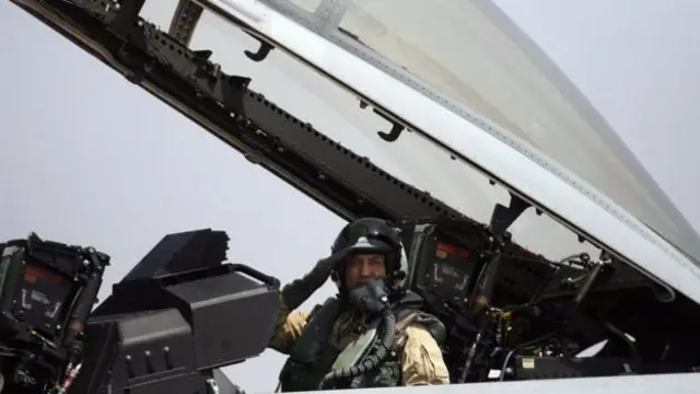 राकेश शर्मा वायु सेना के टेस्ट पॉयलट के रूप में रिटायर हुए थे.