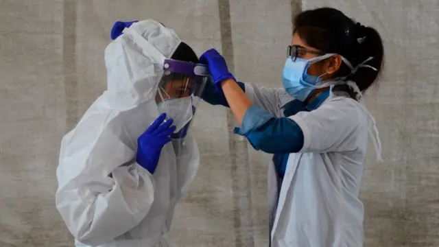 આરોગ્યકર્મીઓ