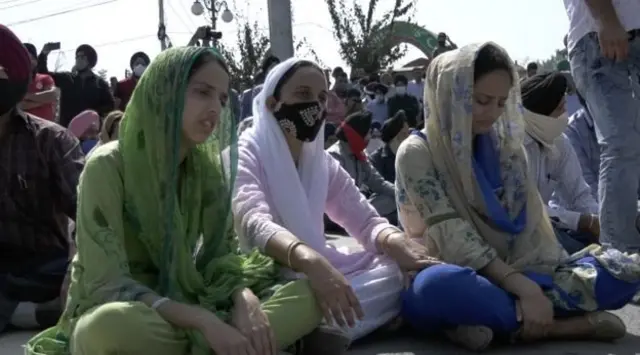 నిరసనల్లో మహిళలు