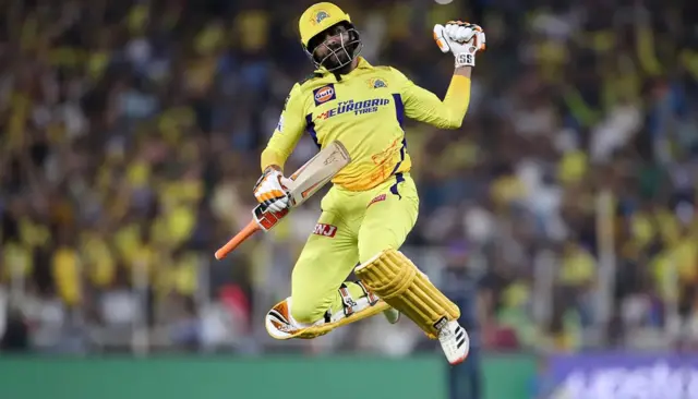 পাঁচবার আইপিএল শিরোপা জিতলো চেন্নাই সুপার কিংস