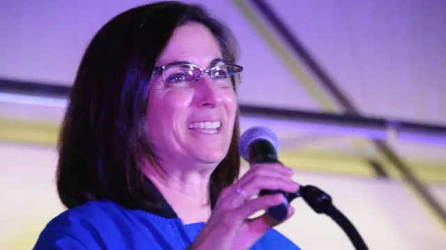 நிகோல் ஸ்டோட்