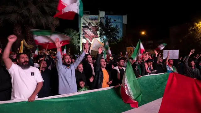 İranlılar İran Tehran nümayiş 