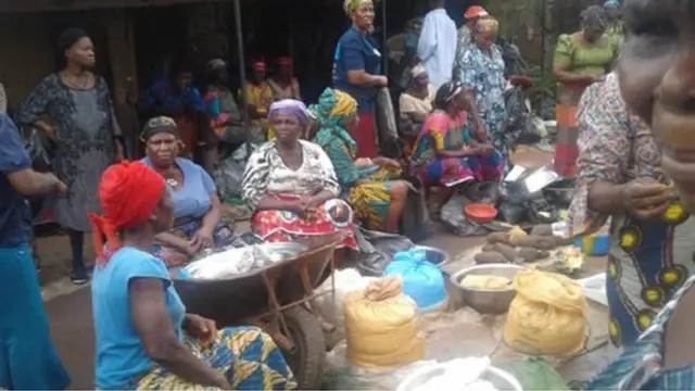 Awọn obinrin to n na ọja