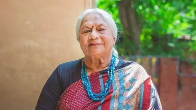 જાણીતાં કથક નૃત્યાંગના અને પદ્મવિભૂષણ મેળવનાર કુમુદિની લાખિયાનું અમદાવાદસ્થિત તેમના નિવાસસ્થાને નિધન થયું છે.