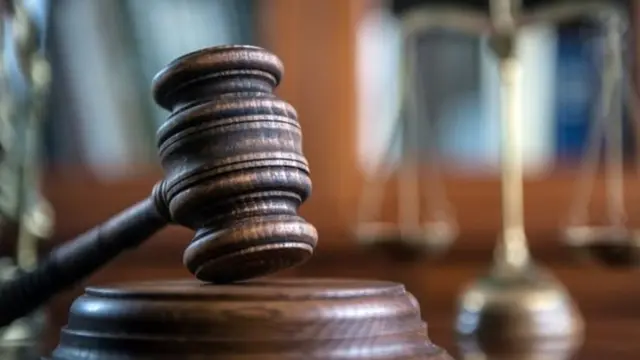 நீதிபதிகளின் பணி ஓய்வு வயதில் மாற்றமில்லை