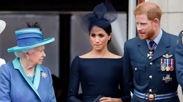 Di couple wit di late Queen